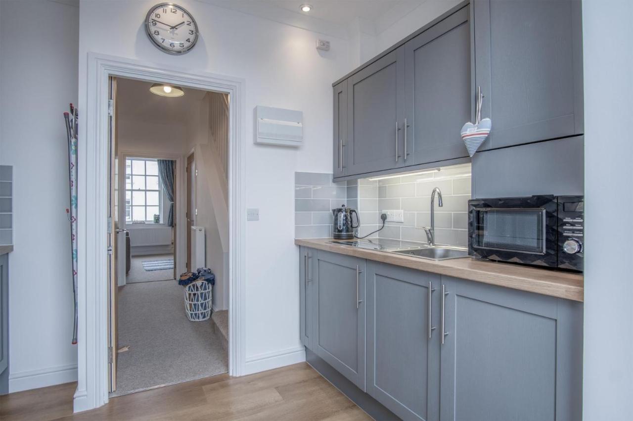 Ramsey Apartment - 2 Bedroom Apartment - Tenby Zewnętrze zdjęcie